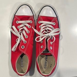 Red chuck converse